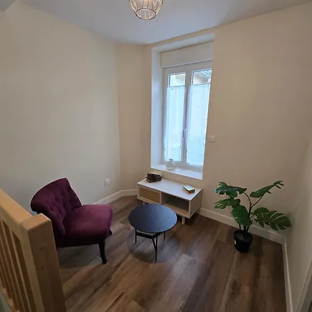 Saturne - Sils , 4 Bedrooms And 2 Bathrooms