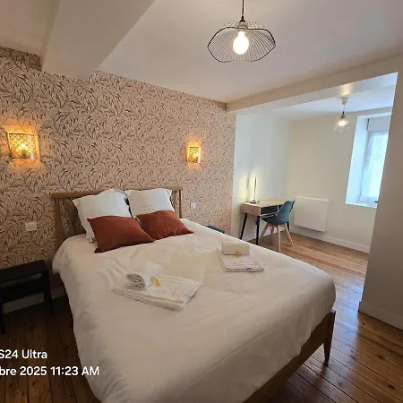 Saturne - Sils , 4 Bedrooms And 2 Bathrooms Tatil Evi