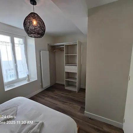 Saturne - Sils , 4 Bedrooms And 2 Bathrooms *