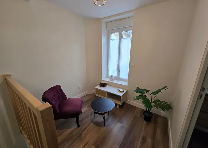 Saturne - Sils , 4 Bedrooms And 2 Bathrooms