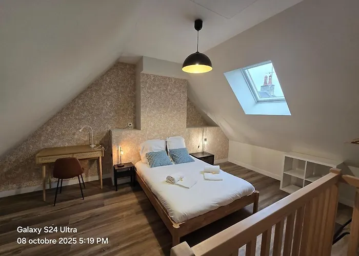 Saturne - Sils , 4 Bedrooms And 2 Bathrooms * Douvres-la-Delivrande